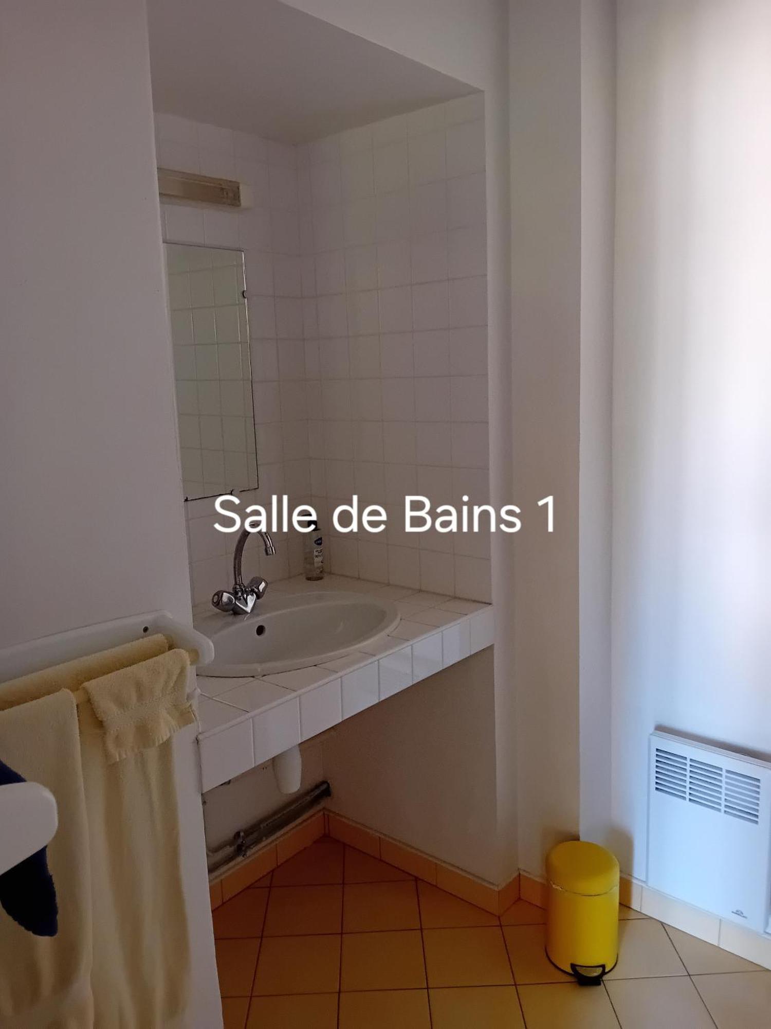 Gite De La Ferme De La Cour Crasville  Ngoại thất bức ảnh